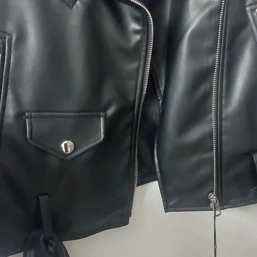 Leather jacket - Picture 2 of 4